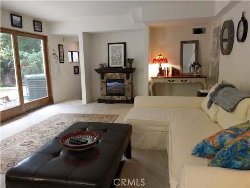 945  Park Ave  , Laguna Beach, CA