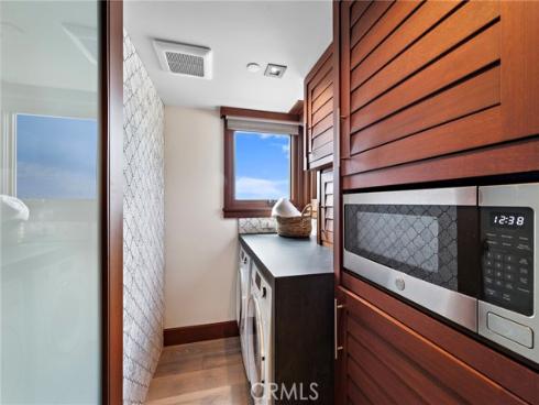 31678 Seacliff Drive, Laguna Beach, CA