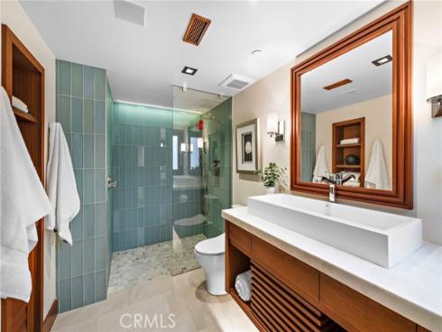 31678 Seacliff Drive, Laguna Beach, CA