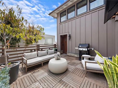 31678 Seacliff Drive, Laguna Beach, CA