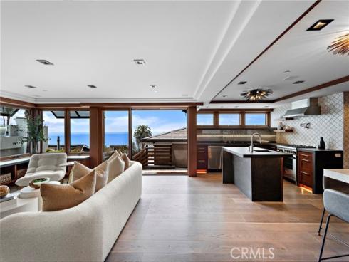 31678 Seacliff Drive, Laguna Beach, CA