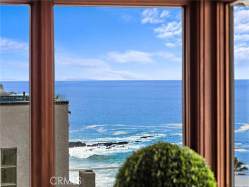 31678 Seacliff Drive, Laguna Beach, CA