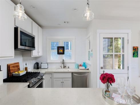 31907  9th   Avenue, Laguna Beach, CA