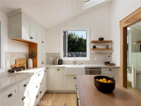 31927 Hayes Place, Laguna Beach, CA