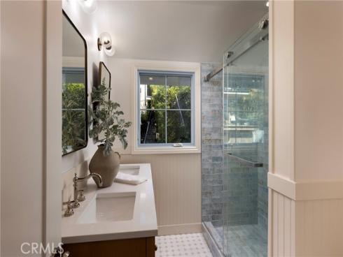 31927 Hayes Place, Laguna Beach, CA