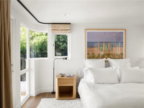 52 N Portola , Laguna Beach, CA