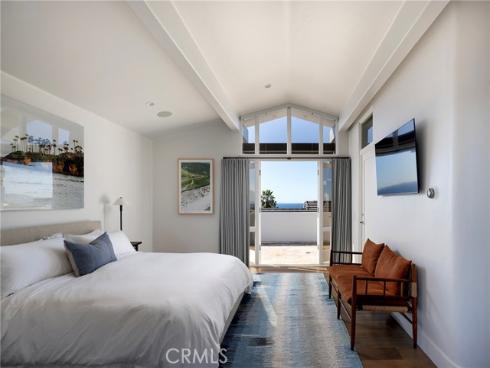 52 N Portola , Laguna Beach, CA