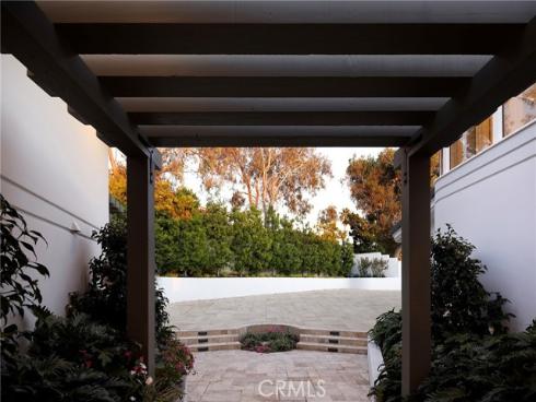 52 N Portola , Laguna Beach, CA