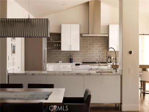 52 N Portola , Laguna Beach, CA