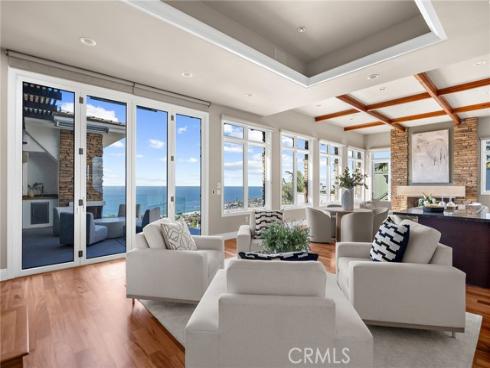 1076 Skyline Drive, Laguna Beach, CA