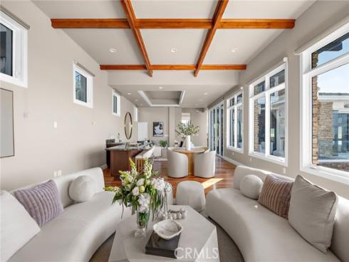 1076 Skyline Drive, Laguna Beach, CA