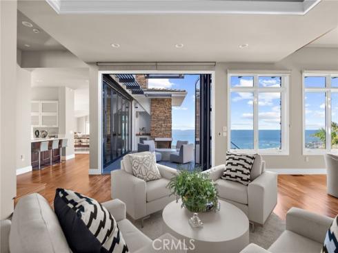 1076 Skyline Drive, Laguna Beach, CA