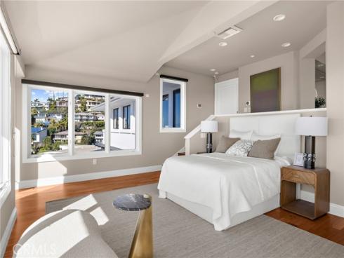 1076 Skyline Drive, Laguna Beach, CA