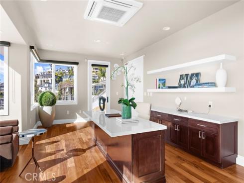 1076 Skyline Drive, Laguna Beach, CA