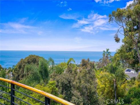 686 Diamond Street , Laguna Beach, CA