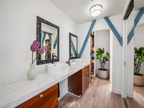 686 Diamond Street , Laguna Beach, CA