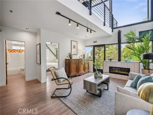 686 Diamond Street , Laguna Beach, CA