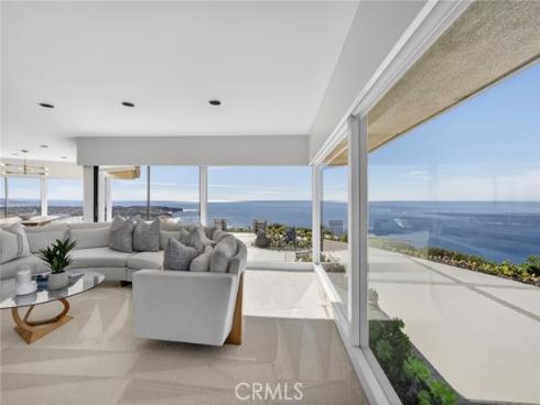 100 Vista Del Sol , Laguna Beach, CA