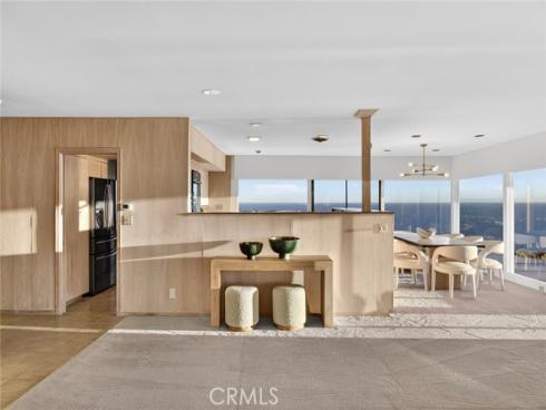 100 Vista Del Sol , Laguna Beach, CA