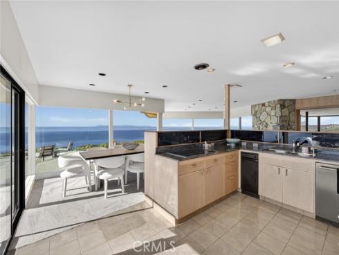 100 Vista Del Sol , Laguna Beach, CA