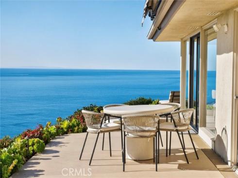 100 Vista Del Sol , Laguna Beach, CA