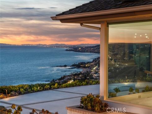 100 Vista Del Sol , Laguna Beach, CA