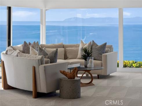 100 Vista Del Sol , Laguna Beach, CA