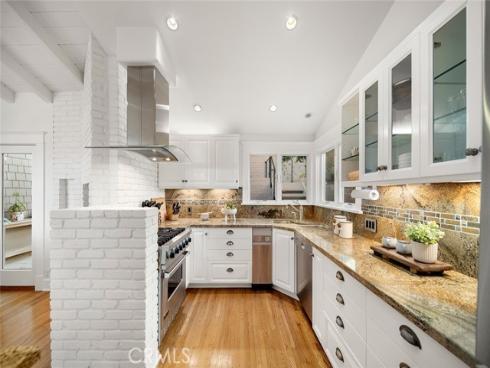 522 High Drive , Laguna Beach, CA
