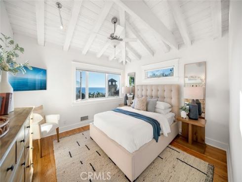 522 High Drive , Laguna Beach, CA