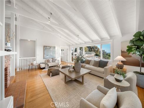 522 High Drive , Laguna Beach, CA