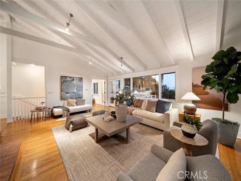 522 High Drive , Laguna Beach, CA