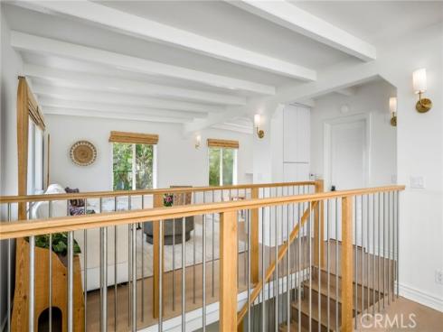 1071 Oro Street, Laguna Beach, CA