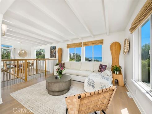 1071 Oro Street, Laguna Beach, CA