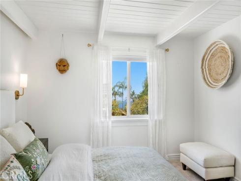 1071 Oro Street, Laguna Beach, CA