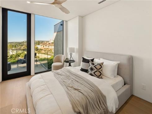 840 Gainsborough , Laguna Beach, CA