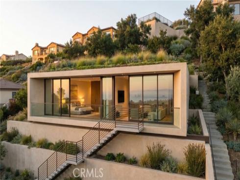 840  Gainsborough  , Laguna Beach, CA