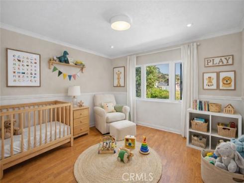 2 N Vista De La Luna  , Laguna Beach, CA