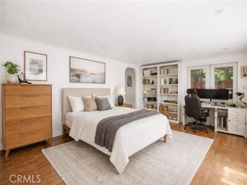 2 N Vista De La Luna  , Laguna Beach, CA