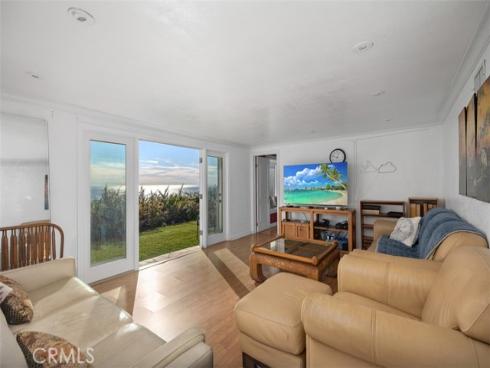 2 N Vista De La Luna  , Laguna Beach, CA