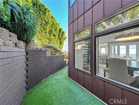 2590 Iris , Laguna Beach, CA