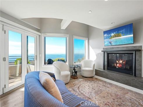 2590 Iris , Laguna Beach, CA