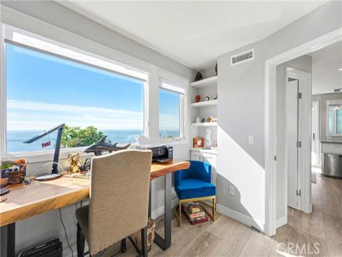 2590 Iris , Laguna Beach, CA