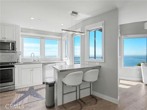 2590 Iris , Laguna Beach, CA