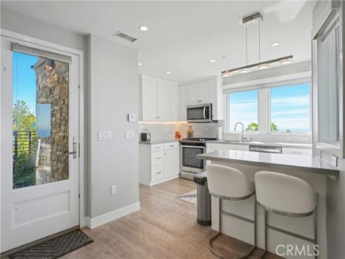 2590 Iris , Laguna Beach, CA