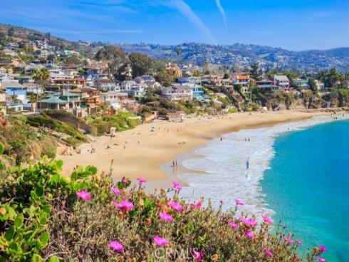 2590  Iris  , Laguna Beach, CA