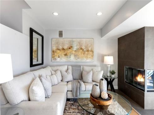 1077 Tia Juana , Laguna Beach, CA