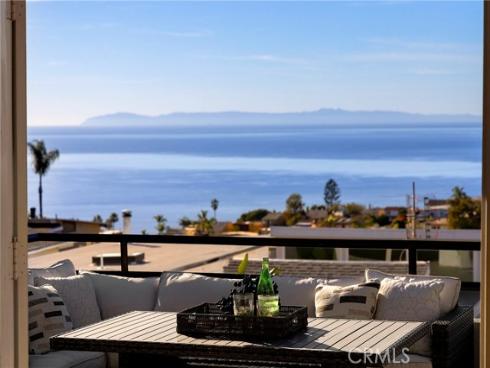 1077 Tia Juana , Laguna Beach, CA