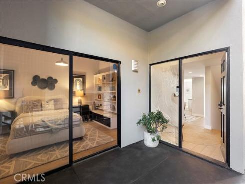 1077 Tia Juana , Laguna Beach, CA