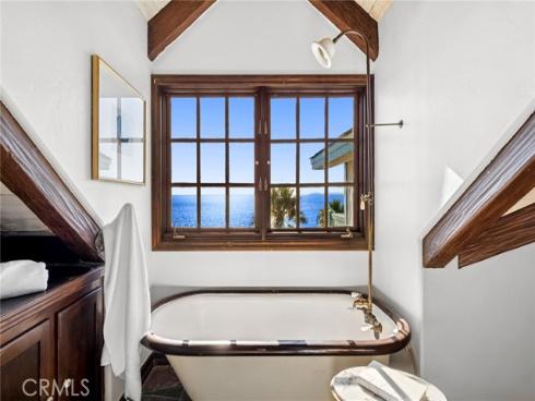31971  Coast Highway  , Laguna Beach, CA