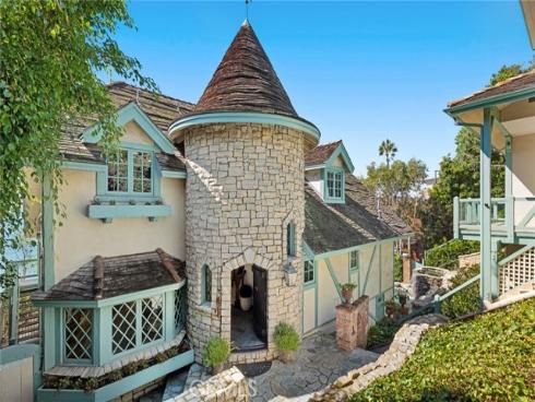 31971  Coast Highway  , Laguna Beach, CA